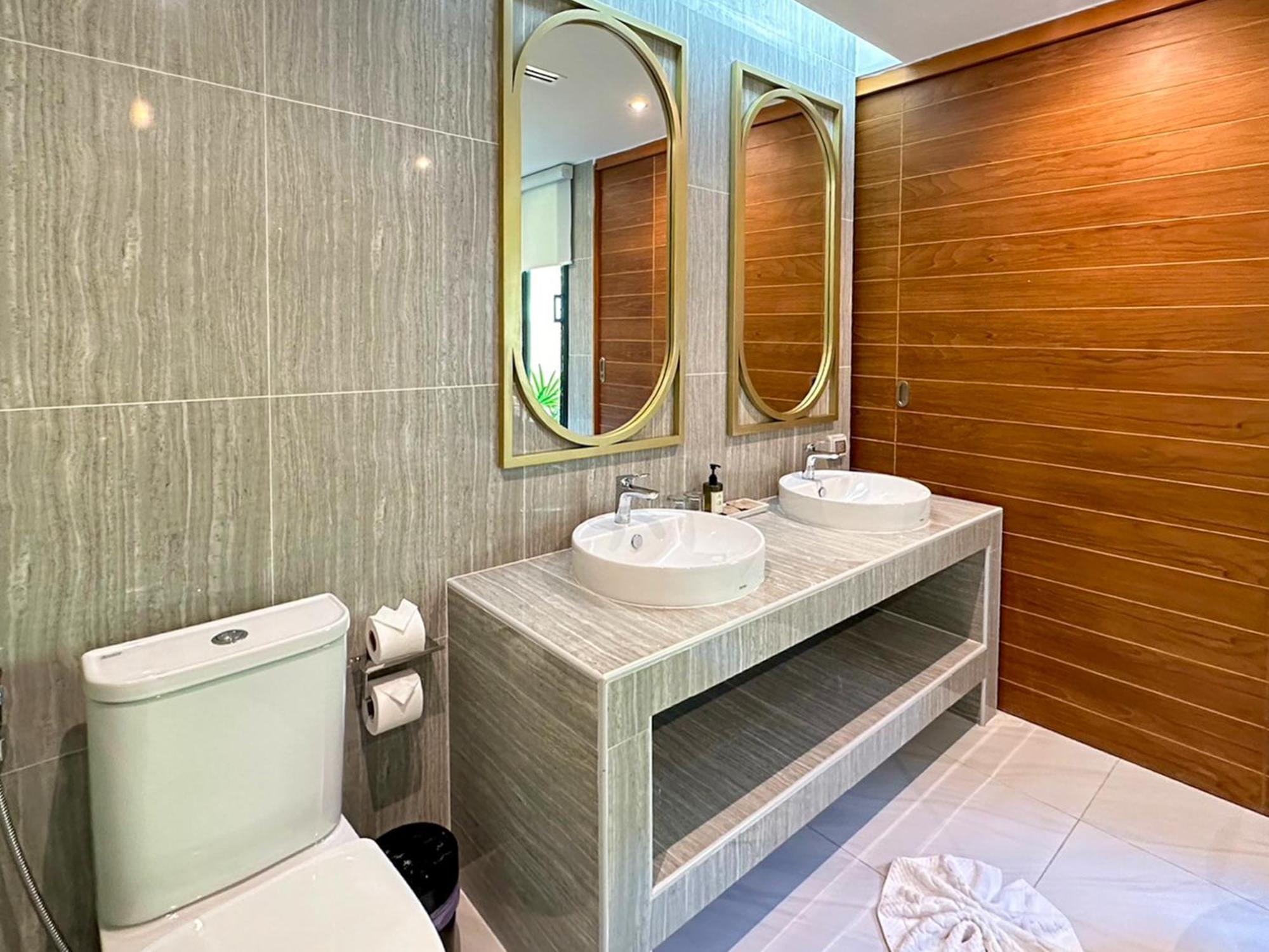 The Kiri Villas Resort Thalang Exterior photo