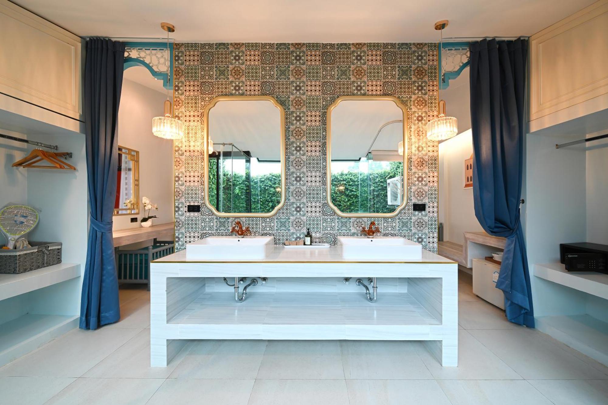 The Kiri Villas Resort Thalang Exterior photo