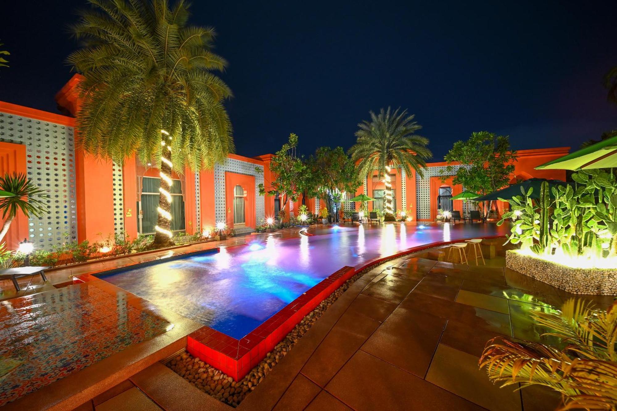 The Kiri Villas Resort Thalang Exterior photo